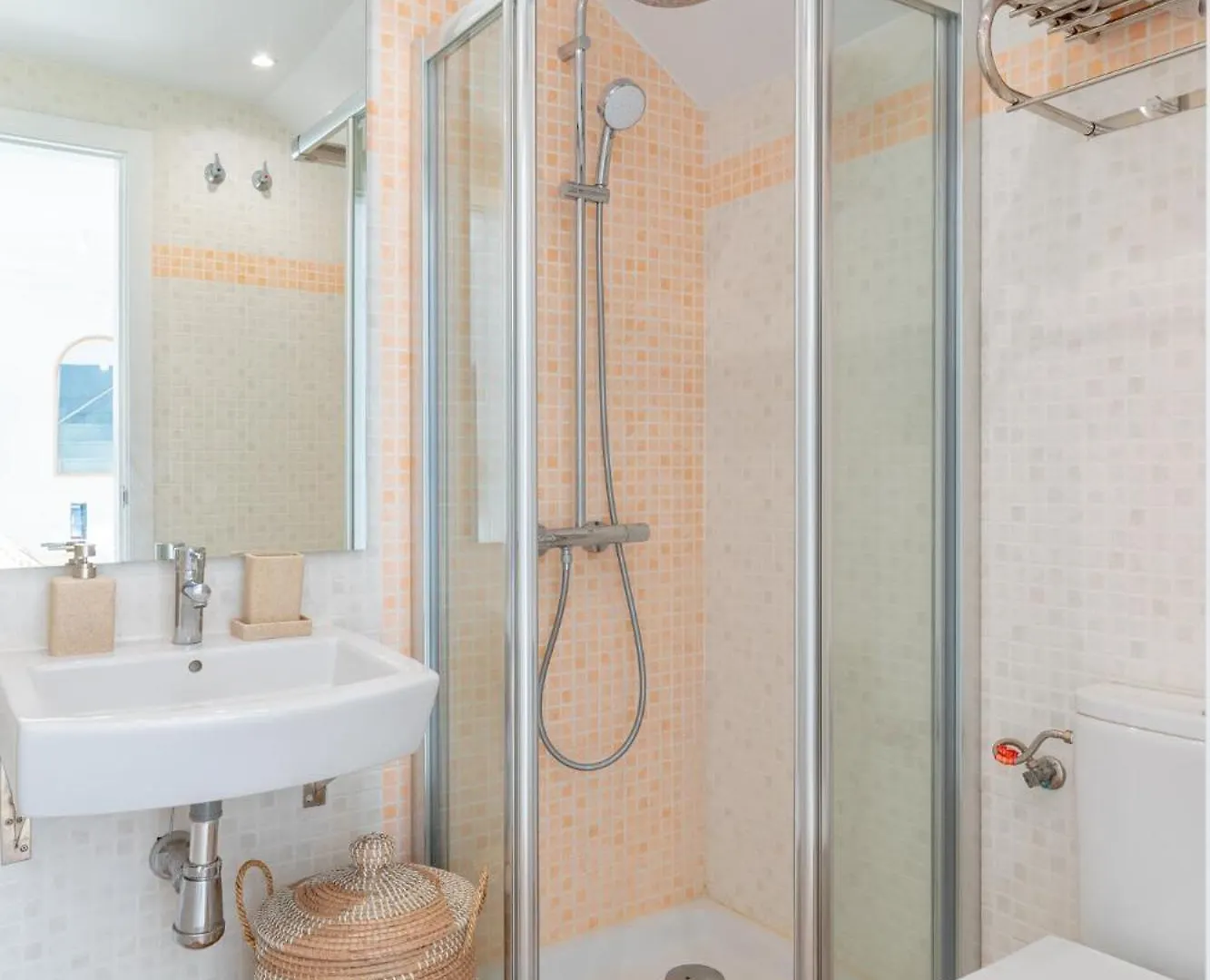Penthouse In Estepona With Panoramic Sea View Tatil Evi