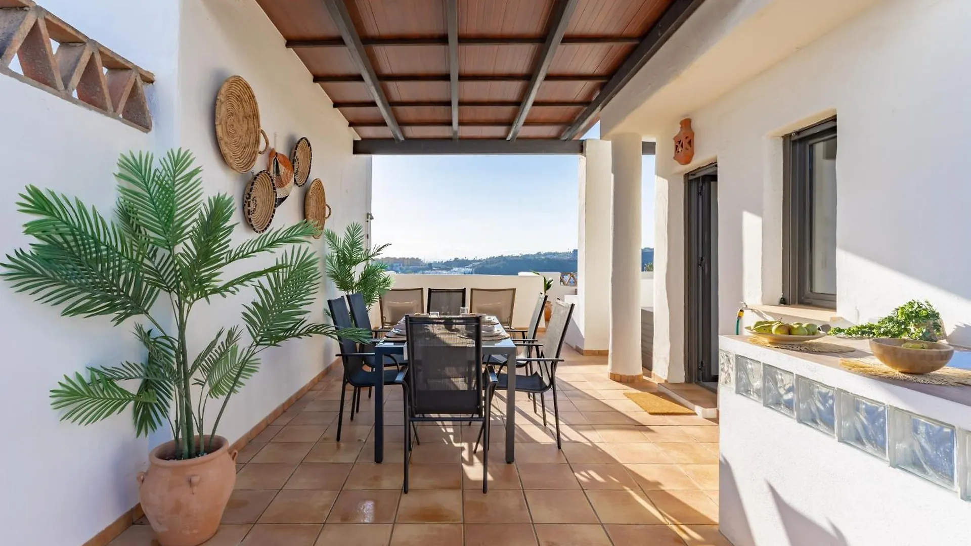 Penthouse In Estepona With Panoramic Sea View Tatil Evi